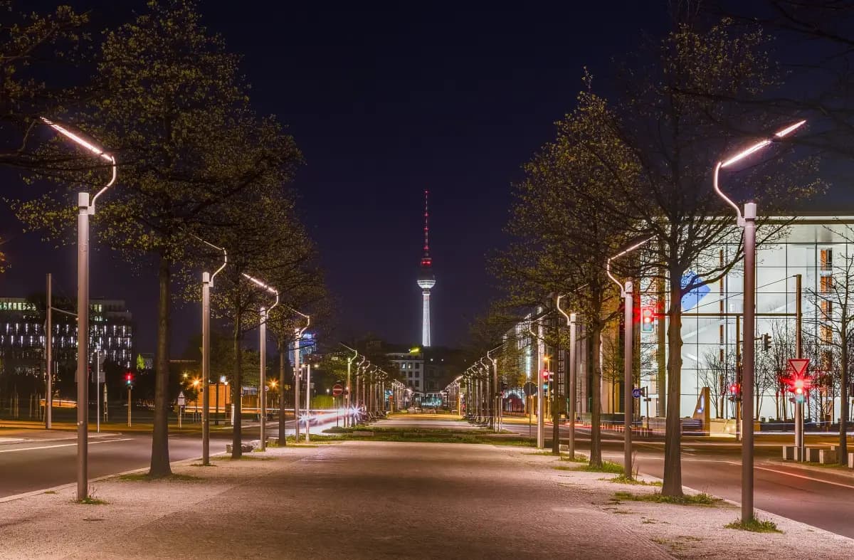 Berliner Fernsehturm am Alexanderplatz